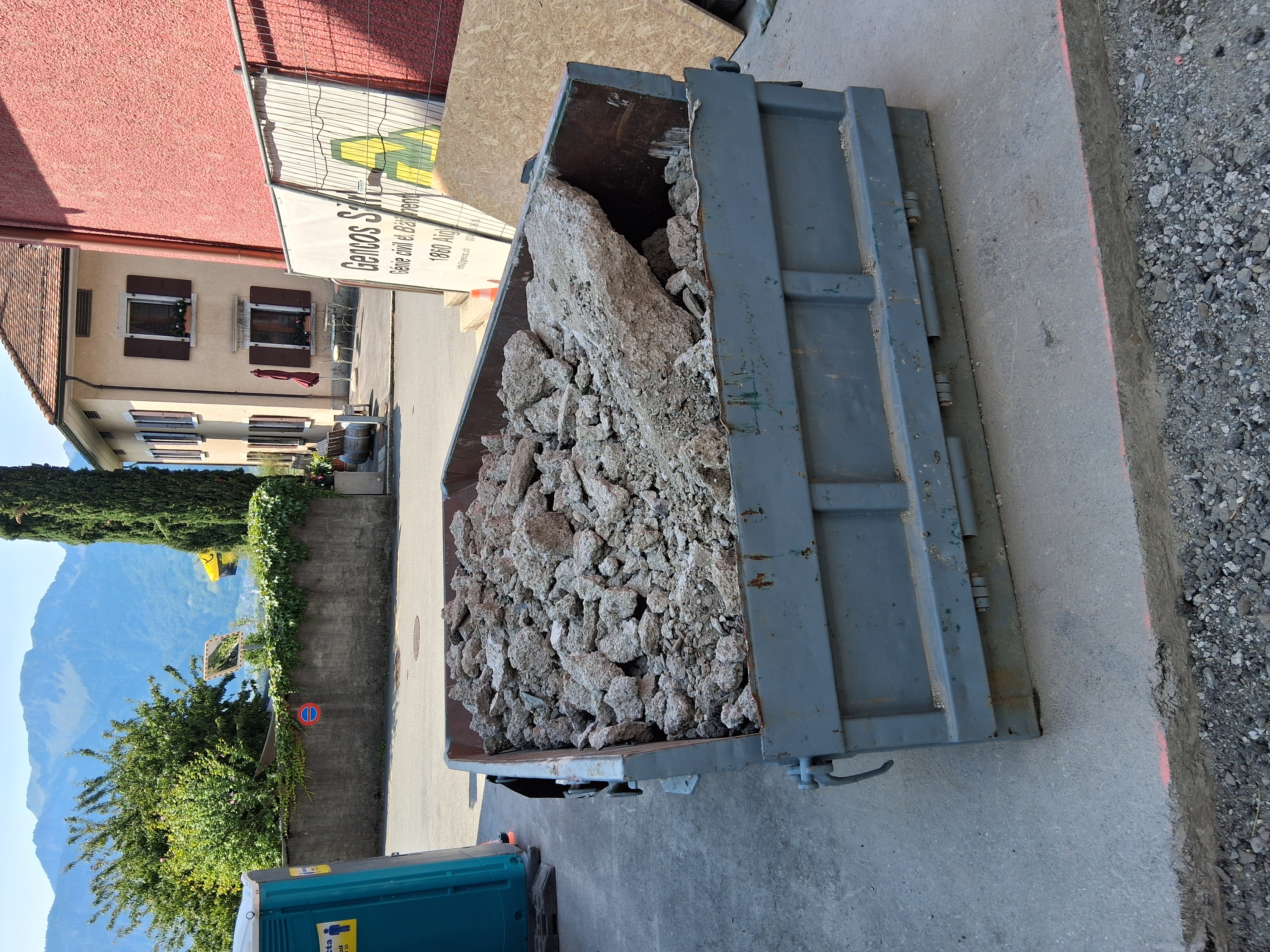 Transformation et agrandissement de la halle viticole AVY à Yvorne — photo du chantier